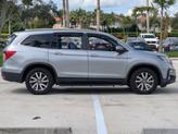Thumbnail of 2020 Lunar Silver Metallic Honda Pilot