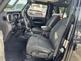 Thumbnail of 2019 Black Clearcoat Jeep Wrangler Unlimited