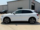 Thumbnail of 2022 Ibis White Audi Q5