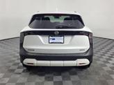 Thumbnail of 2025 White Nissan Kicks