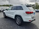 Thumbnail of 2020 Bright White Clearcoat Jeep Grand Cherokee