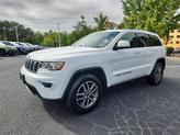 Thumbnail of 2020 Bright White Clearcoat Jeep Grand Cherokee