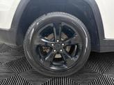 Thumbnail of 2023 Bright White Clearcoat Jeep Grand Cherokee