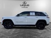 Thumbnail of 2023 Bright White Clearcoat Jeep Grand Cherokee