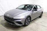 Photo of 2025 Fluid Metallic Hyundai ELANTRA