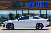 Thumbnail of 2022 Glacial White Pearl Kia K5