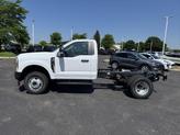 Thumbnail of 2025 Oxford White Ford F-350