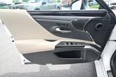 Thumbnail of 2019 Eminent White Pearl Lexus ES 350