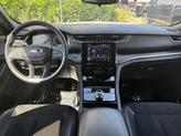 Thumbnail of 2023 Bright White Clearcoat Jeep Grand Cherokee