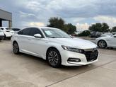 Photo of 2019 Platinum White Pearl Honda Accord Hybrid