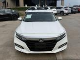 Thumbnail of 2019 Platinum White Pearl Honda Accord Hybrid