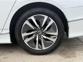 Thumbnail of 2019 Platinum White Pearl Honda Accord Hybrid