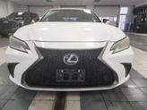 Thumbnail of 2019 Ultra White Lexus ES 350