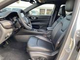 Thumbnail of 2025 Silver Zynith Metallic Clearcoat Jeep Compass