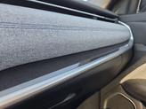 Thumbnail of 2025 Diamond Black Crystal Pearlcoat Jeep Compass