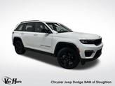 Photo of 2023 Bright White Clearcoat Jeep Grand Cherokee