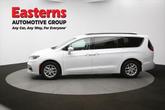 Thumbnail of 2022 Bright White Clearcoat Chrysler Pacifica