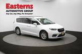 Thumbnail of 2022 Bright White Clearcoat Chrysler Pacifica