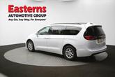 Thumbnail of 2022 Bright White Clearcoat Chrysler Pacifica