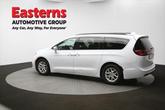 Thumbnail of 2022 Bright White Clearcoat Chrysler Pacifica