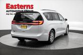 Thumbnail of 2022 Bright White Clearcoat Chrysler Pacifica