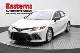 Photo of 2022 White Toyota Camry