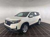 Thumbnail of 2024 Platinum White Pearl Honda Passport