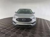 Thumbnail of 2024 Iconic Silver Metallic Ford Edge