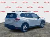 Thumbnail of 2019 Crystal White Pearl Subaru Forester