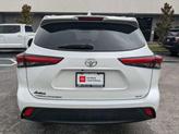 Thumbnail of 2022 Pear Toyota Highlander