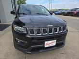 Thumbnail of 2021 Diamond Black Crystal Pearlcoat Jeep Compass
