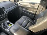 Thumbnail of 2021 Diamond Black Crystal Pearlcoat Jeep Grand Cherokee