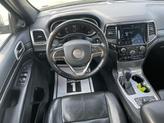 Thumbnail of 2021 Diamond Black Crystal Pearlcoat Jeep Grand Cherokee