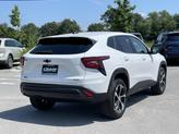 Thumbnail of 2025 Summit White Chevrolet Trax