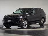 Thumbnail of 2025 Infinite Black Metallic Clearcoat Lincoln Aviator