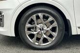 Thumbnail of 2019 Snow White Pearl Kia Sorento