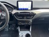 Thumbnail of 2020 Agate Black Metallic Ford Escape