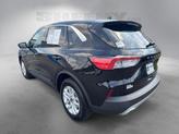 Thumbnail of 2020 Agate Black Metallic Ford Escape