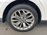 Thumbnail of 2014 White Platinum Tri-Coat Metallic Ford Taurus