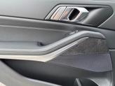 Thumbnail of 2026 Black Sapphire Metallic BMW X7
