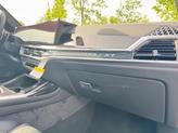 Thumbnail of 2026 Carbon Black Metallic BMW X7