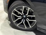 Thumbnail of 2025 Black Sapphire Metallic BMW i7