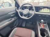 Thumbnail of 2025 2t Wht Blk Roof Nissan Kicks