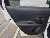 Thumbnail of 2025 2t Wht Blk Roof Nissan Kicks