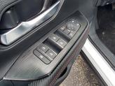 Thumbnail of 2025 2t Wht Blk Roof Nissan Kicks