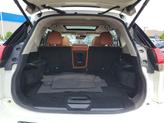 Thumbnail of 2018 White Nissan Rogue