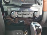 Thumbnail of 2018 White Nissan Rogue