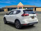 Thumbnail of 2018 White Nissan Rogue