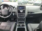 Thumbnail of 2014 Brilliant Black Crystal Pearlcoat Chrysler Town & Country