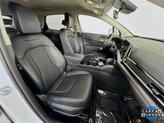 Thumbnail of 2023 Snow White Pearl Kia Sportage Hybrid